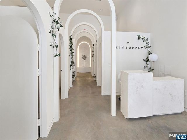 2039 Hudson Street, Fort Lee, NJ 07024