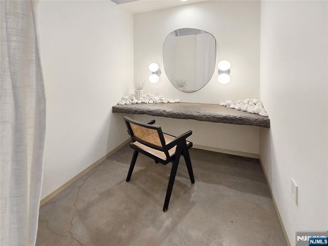 2039 Hudson Street, Fort Lee, NJ 07024