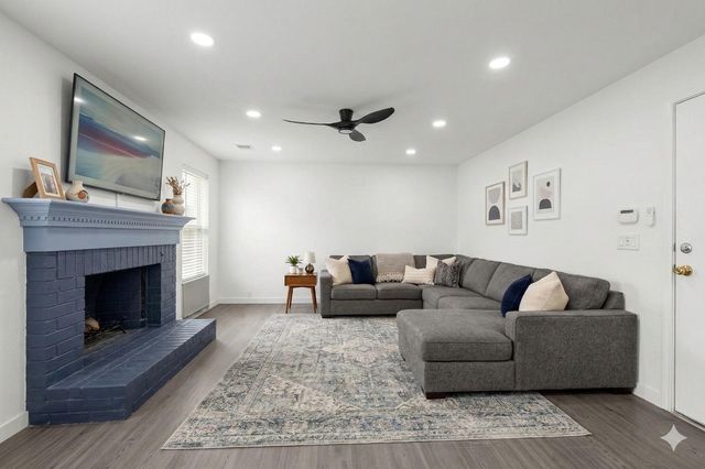 2204 Founder DR, Cedar Park, TX 78613