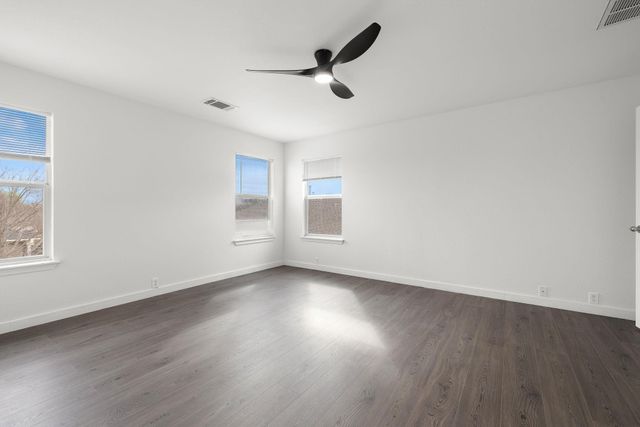 2204 Founder DR, Cedar Park, TX 78613