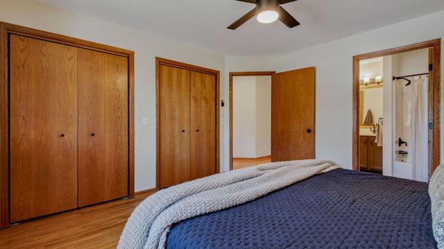 3309 S Pointe Court, Eau Claire, WI 54701