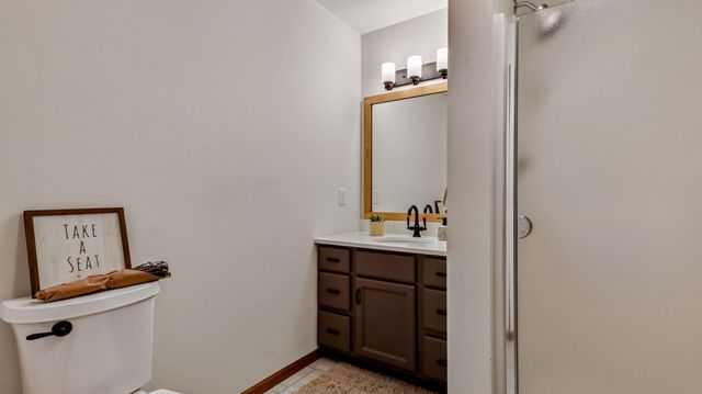 3309 S Pointe Court, Eau Claire, WI 54701