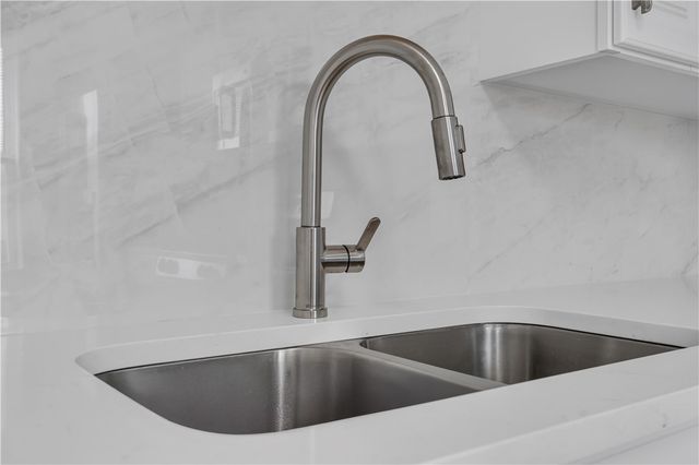 131 Wendell Street 3, Providence, RI 02909