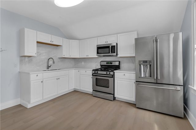 131 Wendell Street 3, Providence, RI 02909