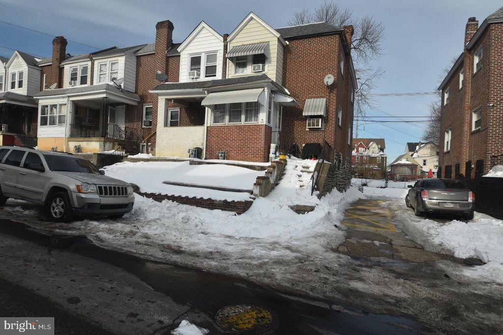 145 GREENWOOD RD, Sharon Hill, PA 19079