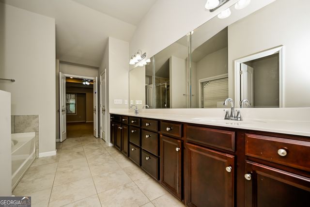 3236 Baylor Circle, Mcdonough, GA 30253