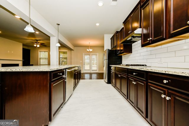 3236 Baylor Circle, Mcdonough, GA 30253