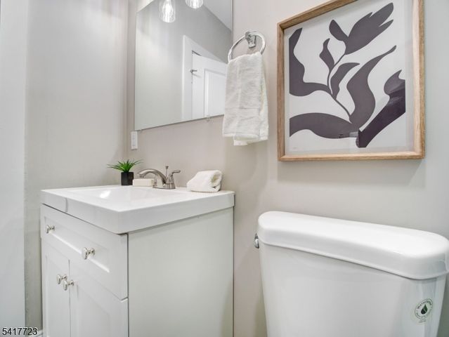 182 Union Ave, Belleville Twp., NJ 07109