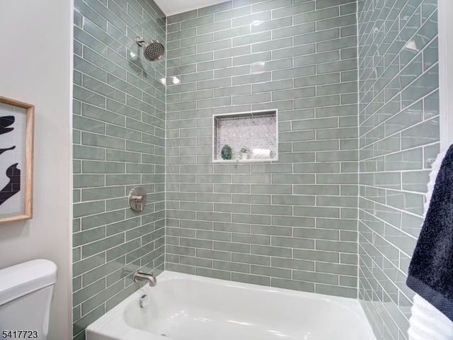 182 Union Ave, Belleville Twp., NJ 07109