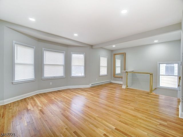 182 Union Ave, Belleville Twp., NJ 07109