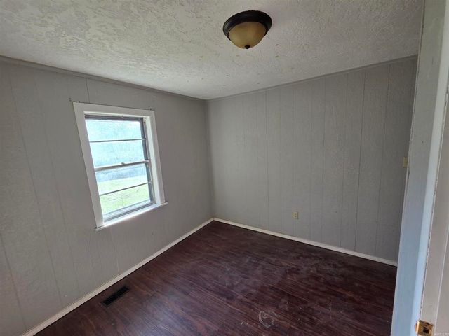 151 Private Road 3334, Clarksville, AR 72830