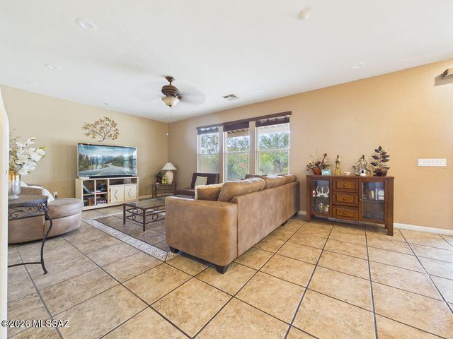 4885 W Calle Don Roberto, Tucson, AZ 85757