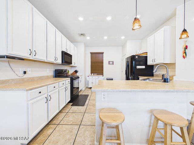 4885 W Calle Don Roberto, Tucson, AZ 85757