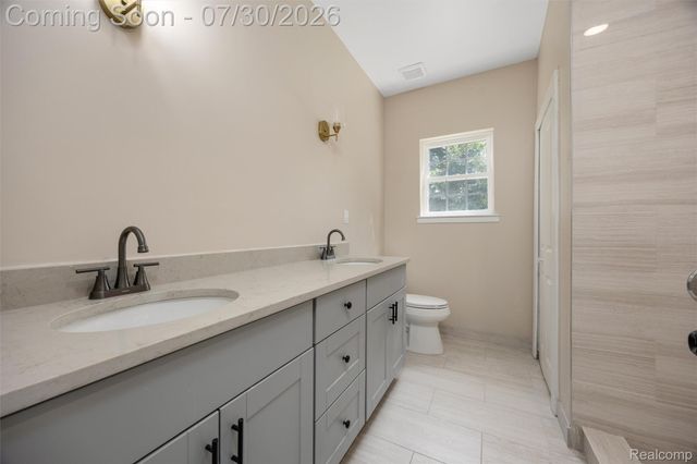 21806 Waldron Street, Farmington Hills, MI 48336