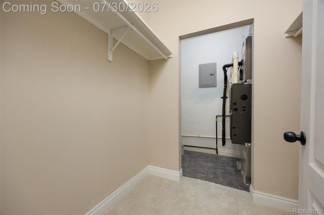 21806 Waldron Street, Farmington Hills, MI 48336
