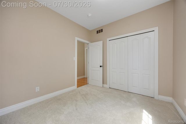 21806 Waldron Street, Farmington Hills, MI 48336