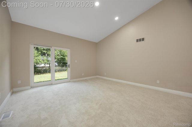 21806 Waldron Street, Farmington Hills, MI 48336