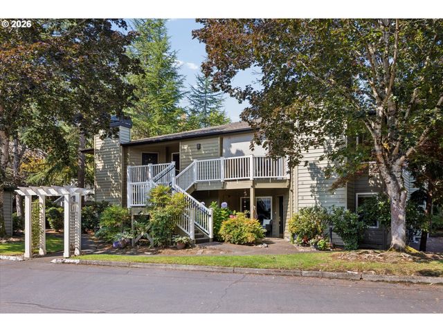 5055 FOOTHILLS Dr G, Lake Oswego, OR 97034