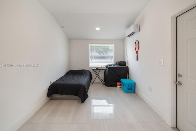 2501 NW 22nd Ave, Miami, FL 33142