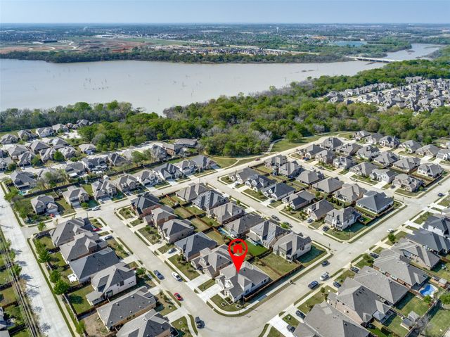 1221 Whitewing Dove Drive, Little Elm, TX 75068