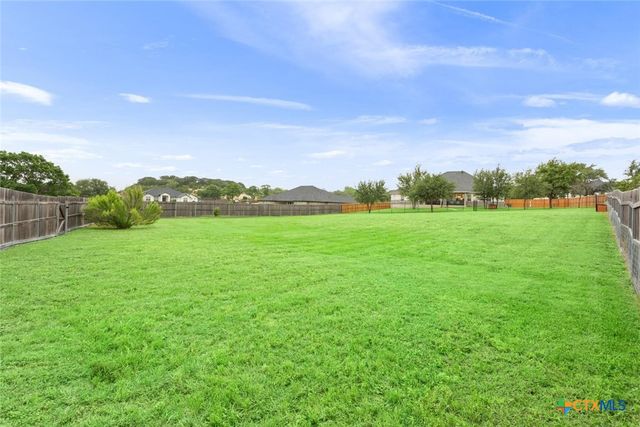 5025 Rocky Creek Drive, Nolanville, TX 76559