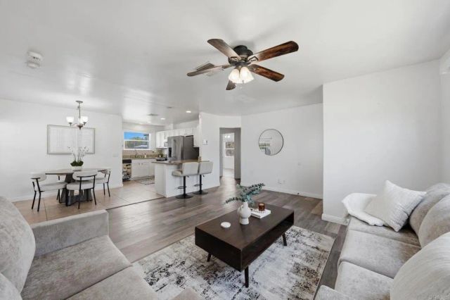 797 Lemon Avenue, El Cajon, CA 92020