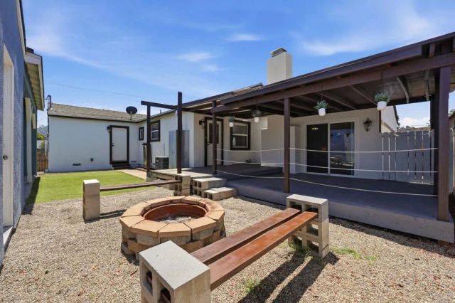 797 Lemon Avenue, El Cajon, CA 92020