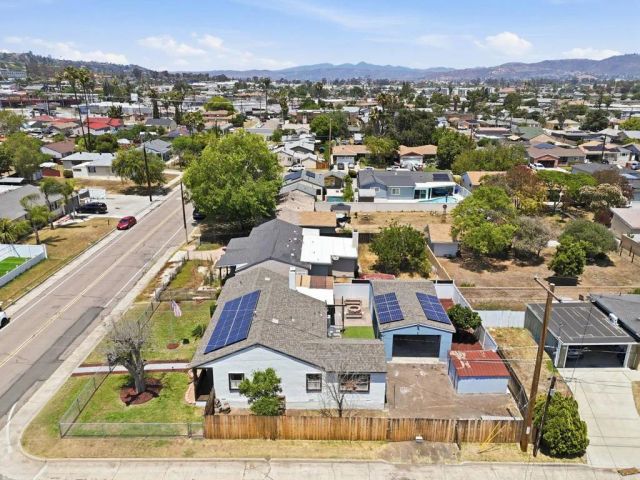 797 Lemon Avenue, El Cajon, CA 92020
