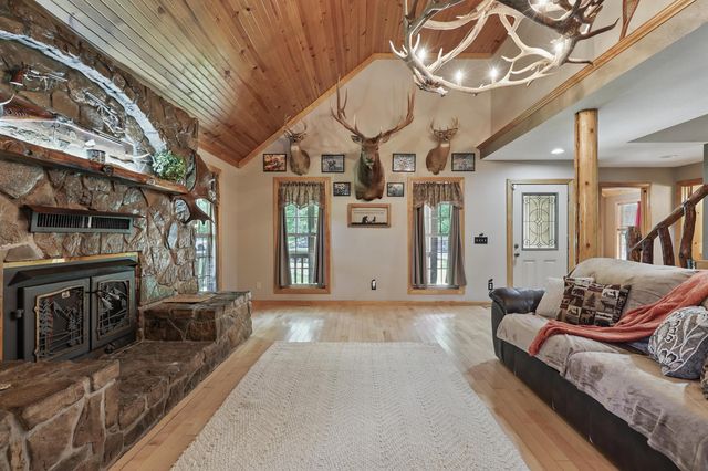 9404 County Lane 121, Carthage, MO 64836