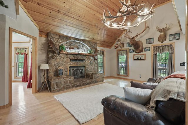 9404 County Lane 121, Carthage, MO 64836