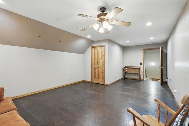 9404 County Lane 121, Carthage, MO 64836