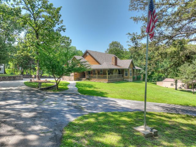 9404 County Lane 121, Carthage, MO 64836