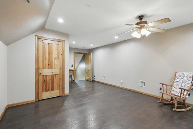 9404 County Lane 121, Carthage, MO 64836