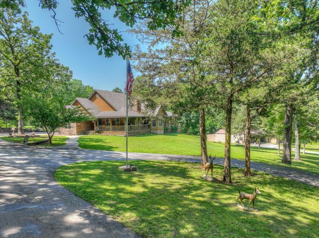 9404 County Lane 121, Carthage, MO 64836