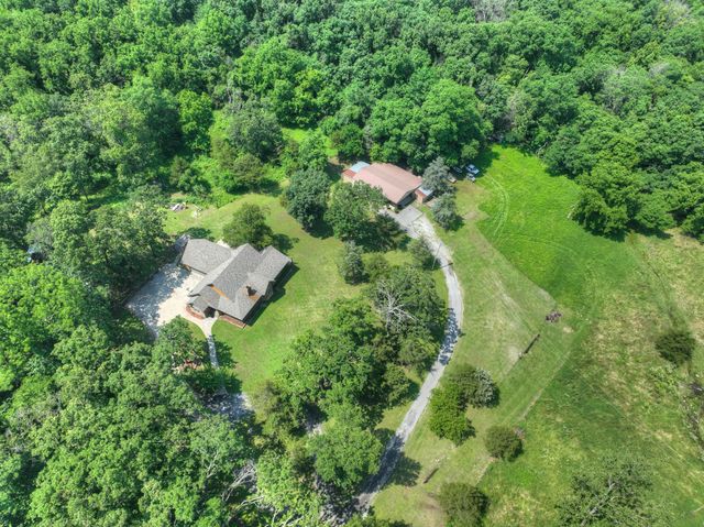 9404 County Lane 121, Carthage, MO 64836