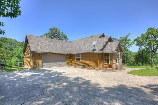 9404 County Lane 121, Carthage, MO 64836