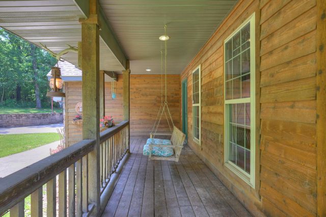 9404 County Lane 121, Carthage, MO 64836