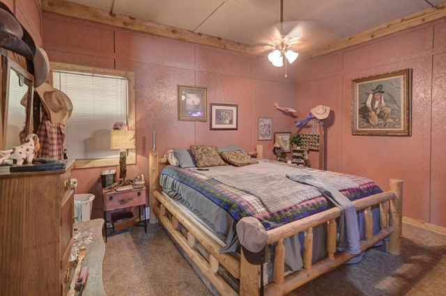 9404 County Lane 121, Carthage, MO 64836