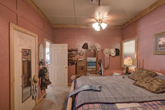 9404 County Lane 121, Carthage, MO 64836