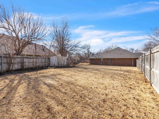 2616 Ricks Court, Edmond, OK 73012