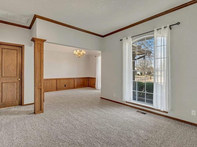 2616 Ricks Court, Edmond, OK 73012