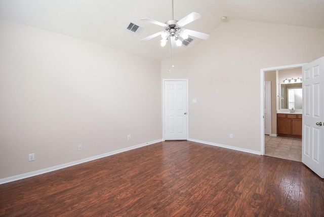 4605 Pompton Court, Pearland, TX 77584