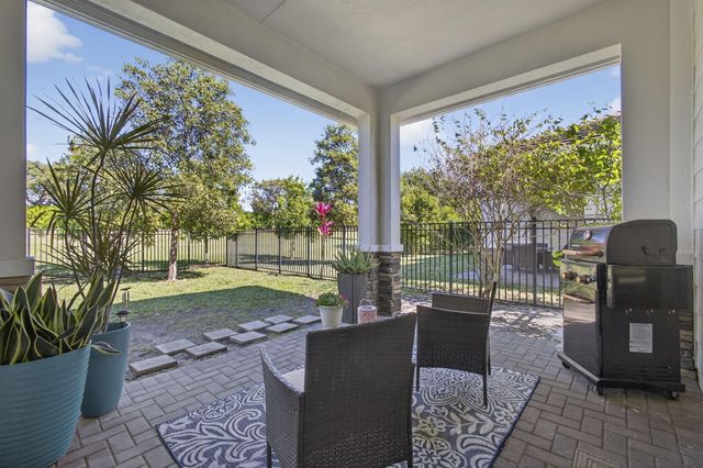 19699 Weathervane Way, Loxahatchee, FL 33470