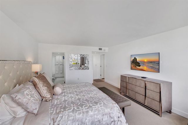 2 Grove Isle Drive B706, Miami, FL 33133