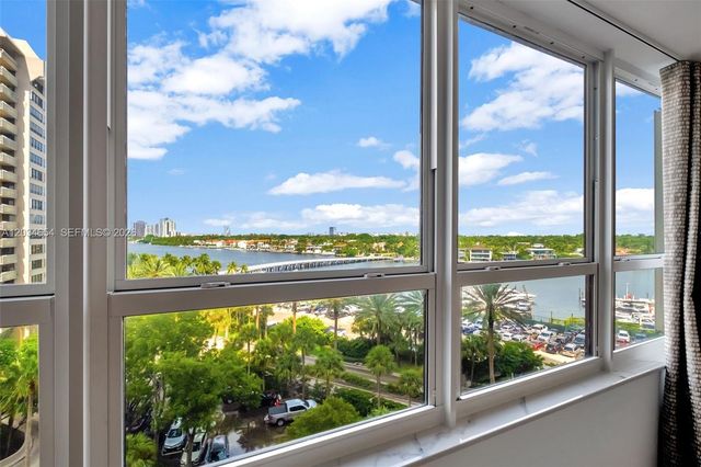 2 Grove Isle Drive B706, Miami, FL 33133