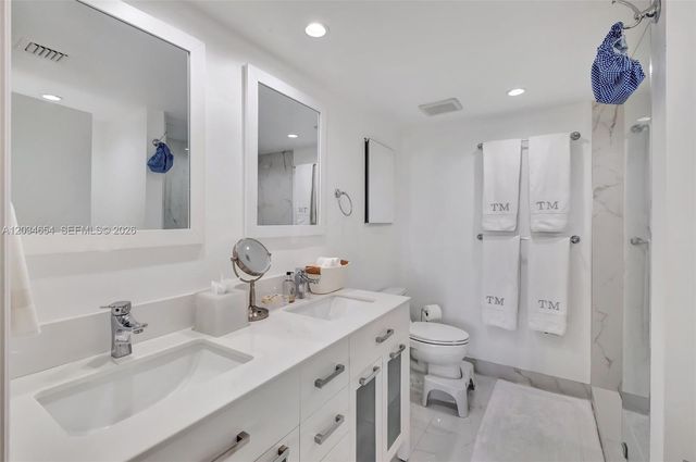 2 Grove Isle Drive B706, Miami, FL 33133