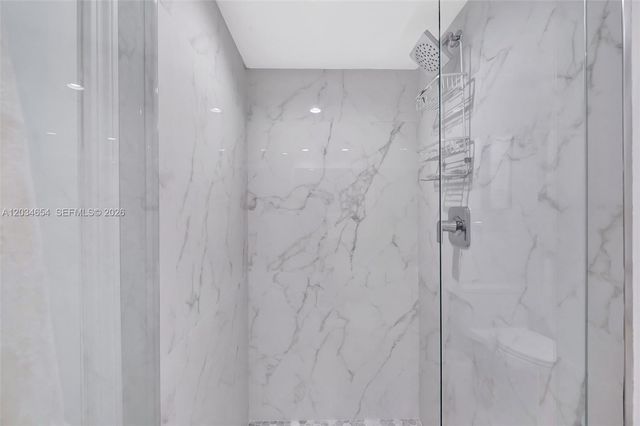 2 Grove Isle Drive B706, Miami, FL 33133