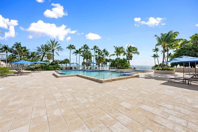 2 Grove Isle Drive B706, Miami, FL 33133