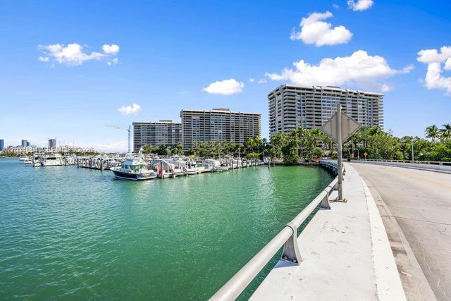 2 Grove Isle Drive B706, Miami, FL 33133