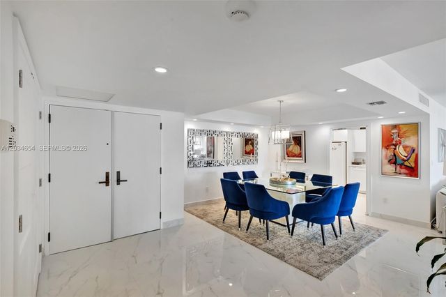 2 Grove Isle Drive B706, Miami, FL 33133
